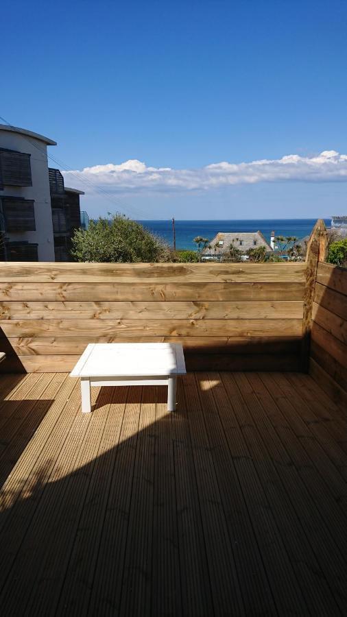 Surf Lookout - King Size En-Suite With Sea Views New Quay Eksteriør billede